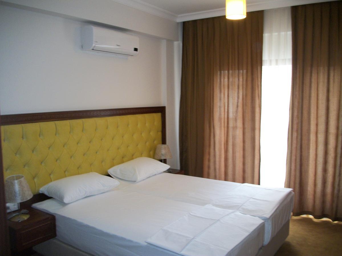 Siesta Apart Otel Smirne Esterno foto